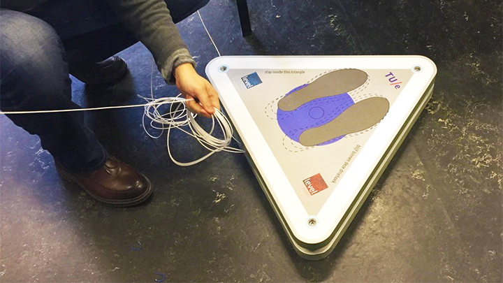 Heel drop plate